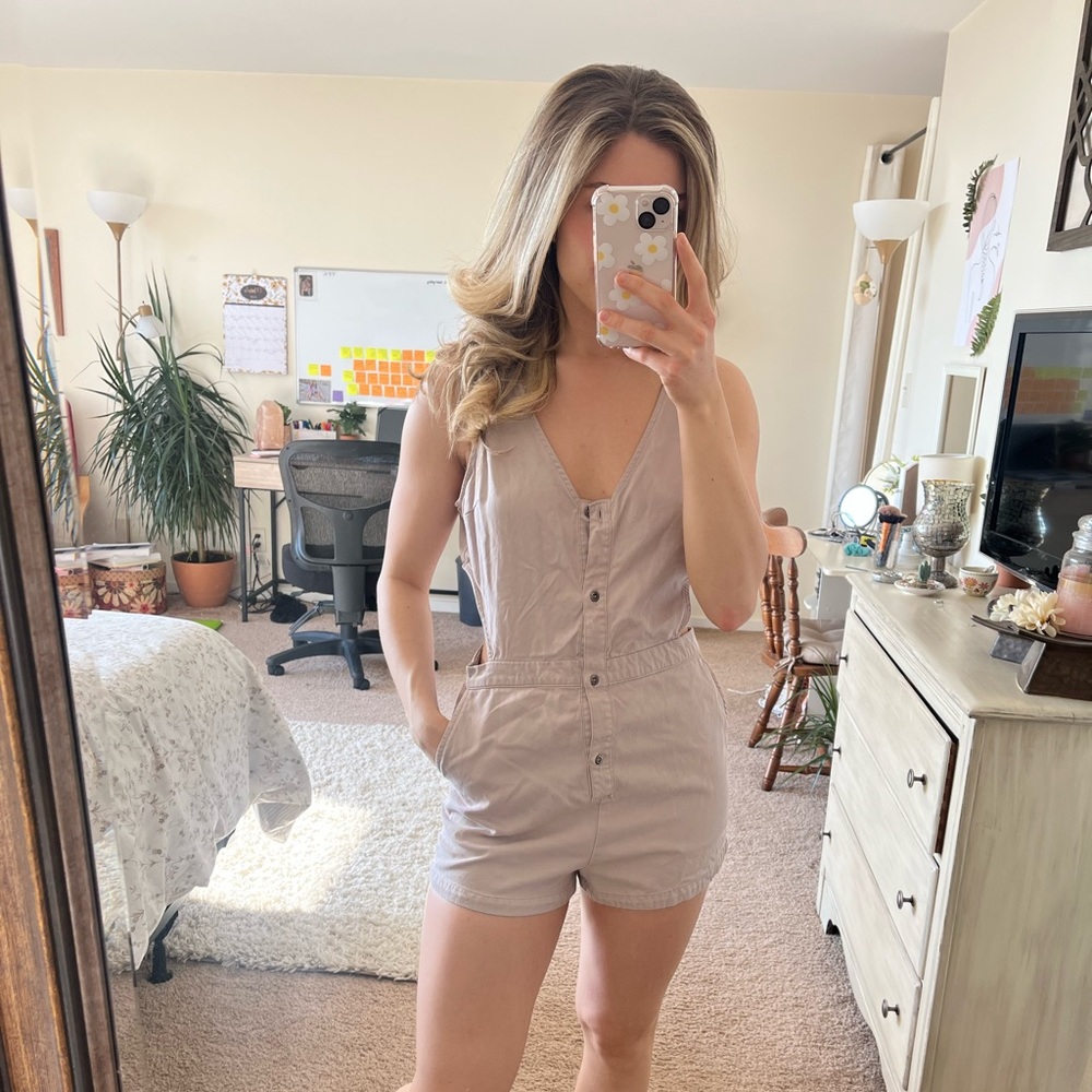 Romper - Picture 3 of 5